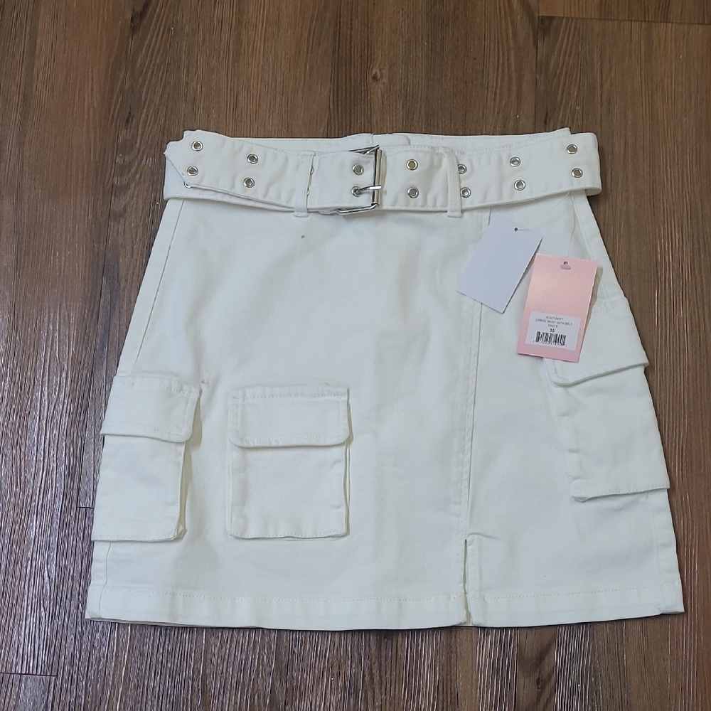 Juicy Couture Cream Belted Pencil Skirt